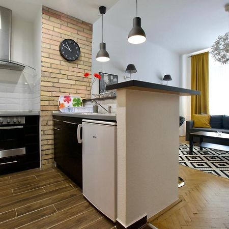 Standard Apartment By Hi5 - Center Of City Center 부다페스트 외부 사진