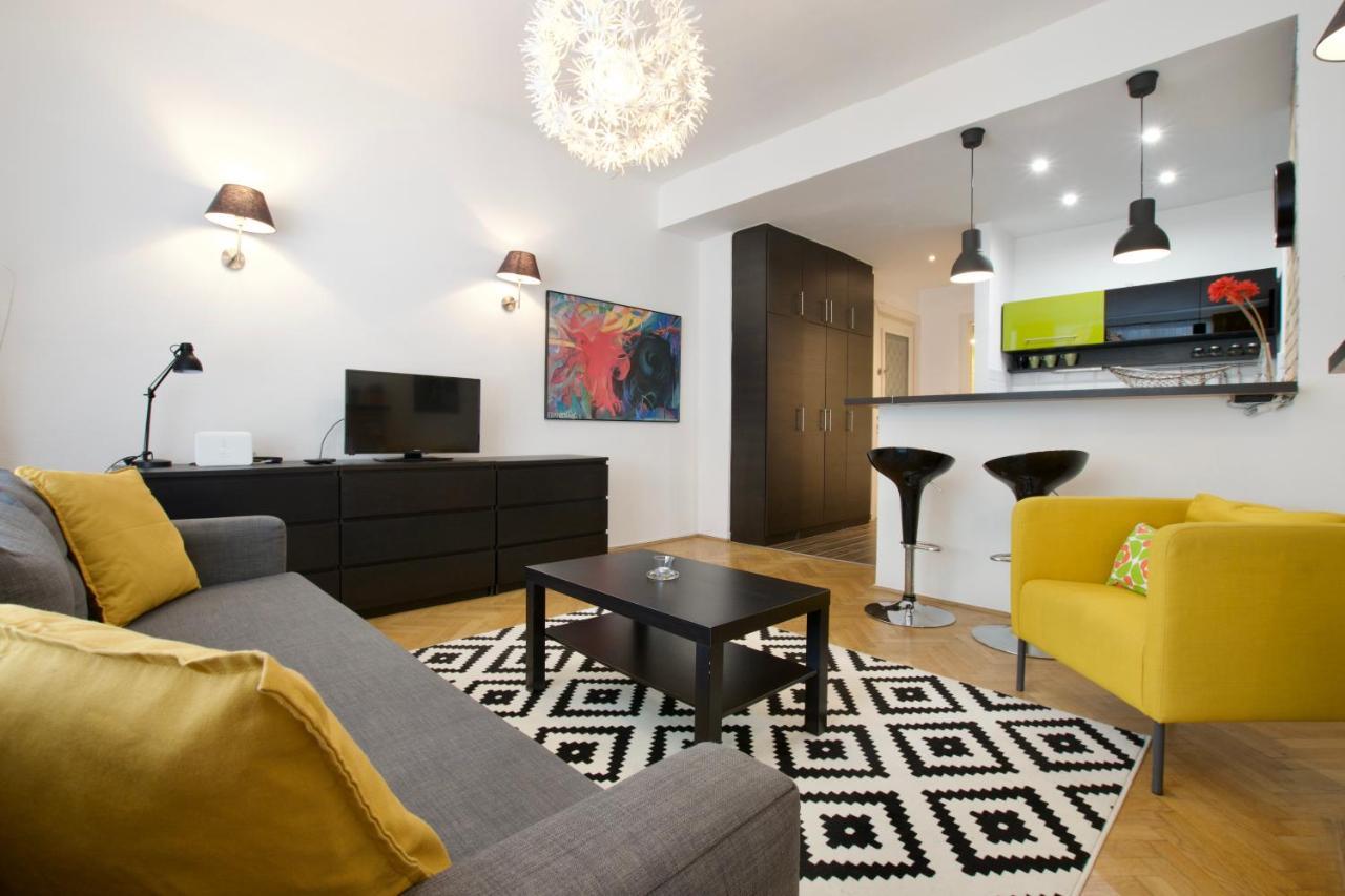 Standard Apartment By Hi5 - Center Of City Center 부다페스트 외부 사진